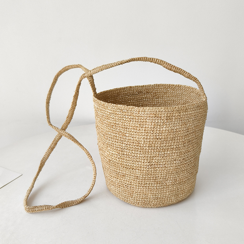 天然拉菲草夏季度假出游草编包包女韩版单肩斜挎编织水桶包草包潮