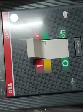 议价全新ABB断路器T5H400A断路器，成色很好、功能用、