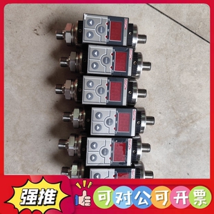 议价 德国贺德克EDS348 000压力传感器实物拍摄 400