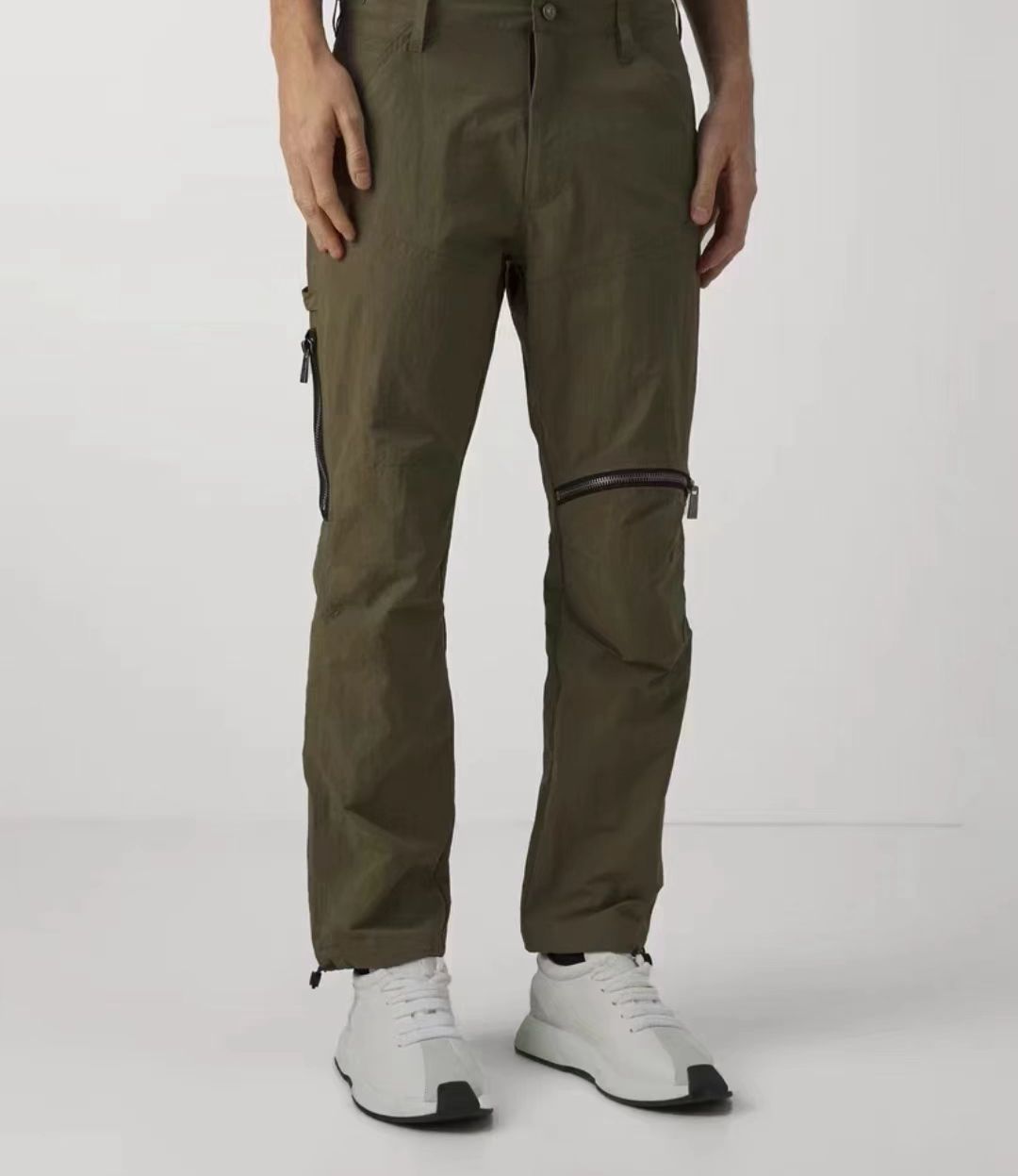 男意国轻奢薄款JC速干透气多袋裤 两色