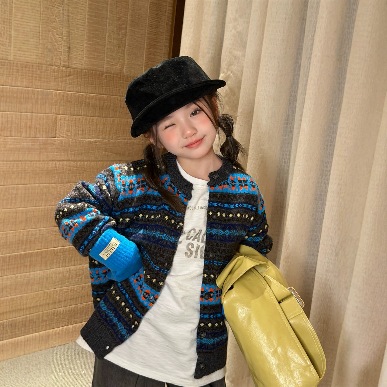 2026秋冬新款儿童费尔岛撞色提花毛衣开衫女童单排扣复古针织毛衣