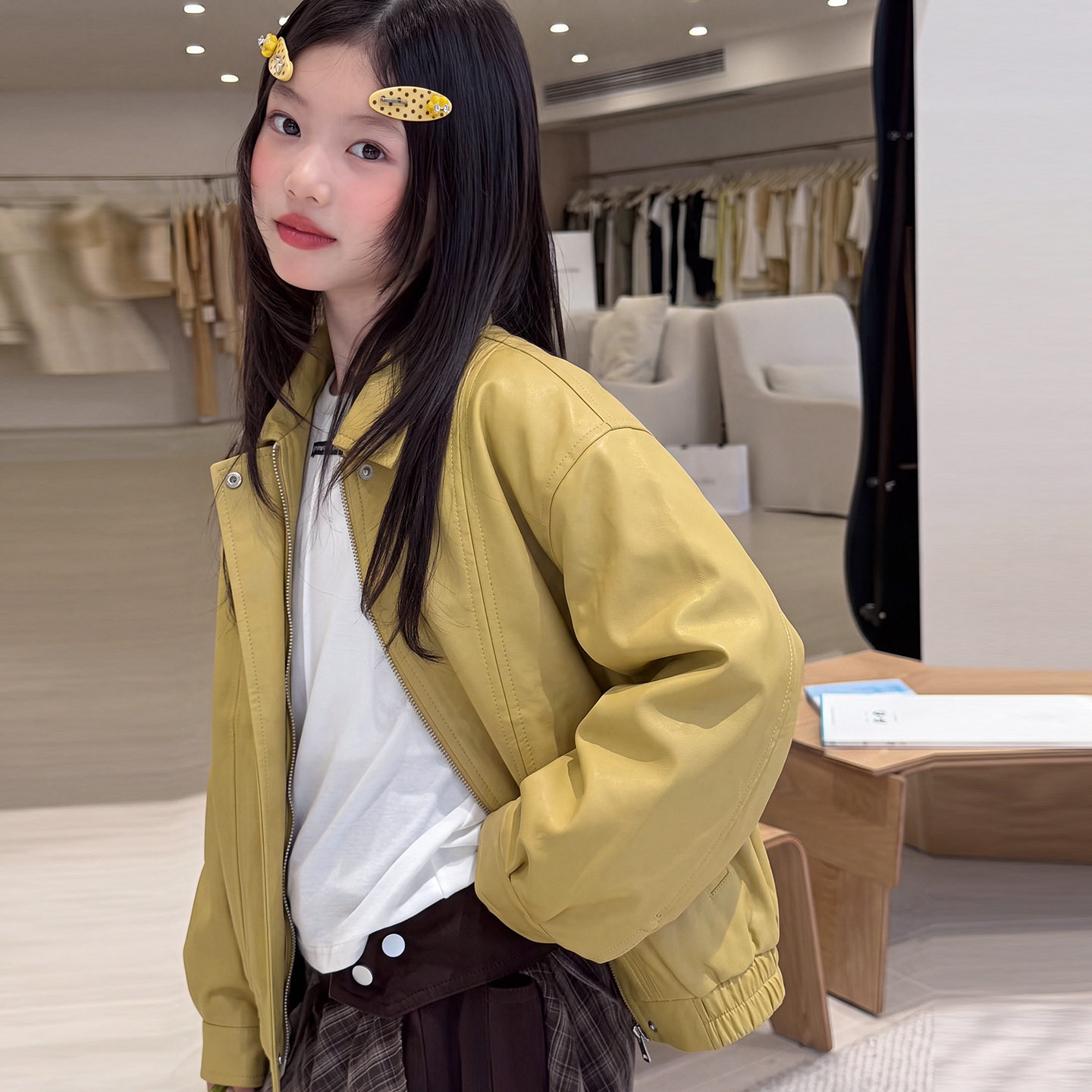 女童外套秋款2026新款洋气时髦中大童韩系休闲皮衣翻领夹克上衣潮
