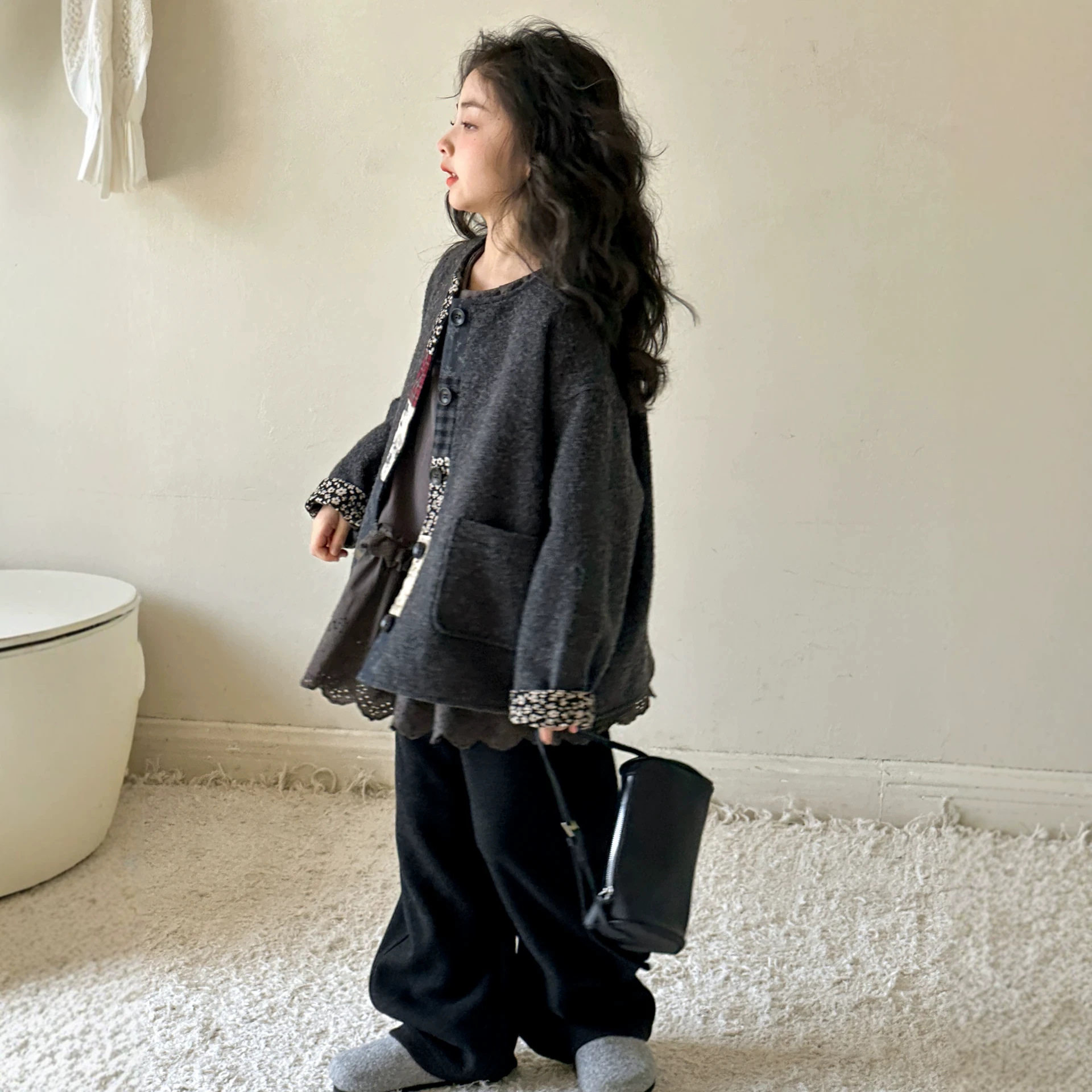 小红鱼女童外套春秋款2026新款儿童秋装毛呢大衣秋季穿搭上衣亲子