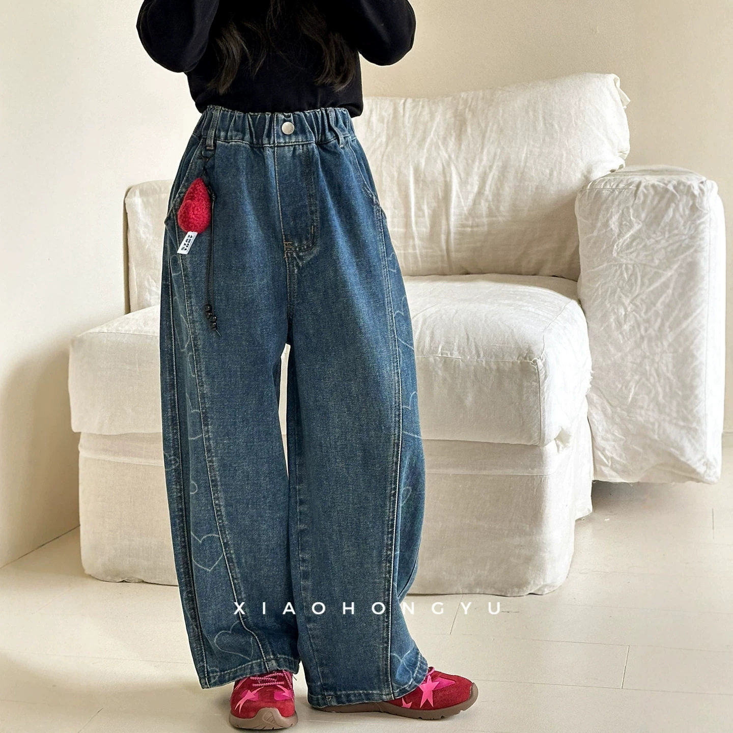 小红鱼牛仔裤秋装2026新款亲子装秋季超火休闲裤女童百搭休闲裤子