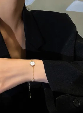 手环ins手链小众手串梅花十字女气质锆石轻奢微镶设计韩版韩版