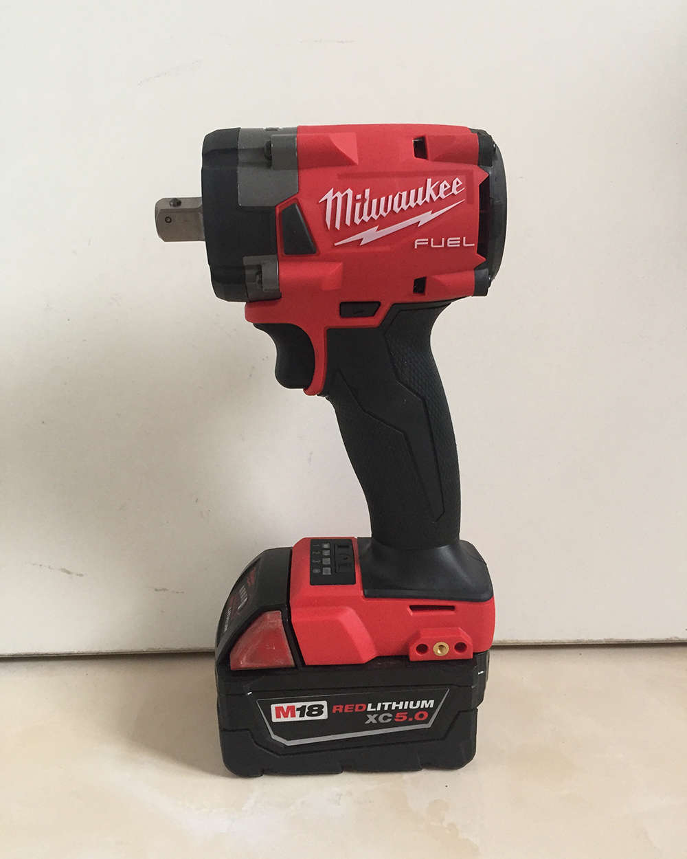 米沃奇2855冲击扳手电炮