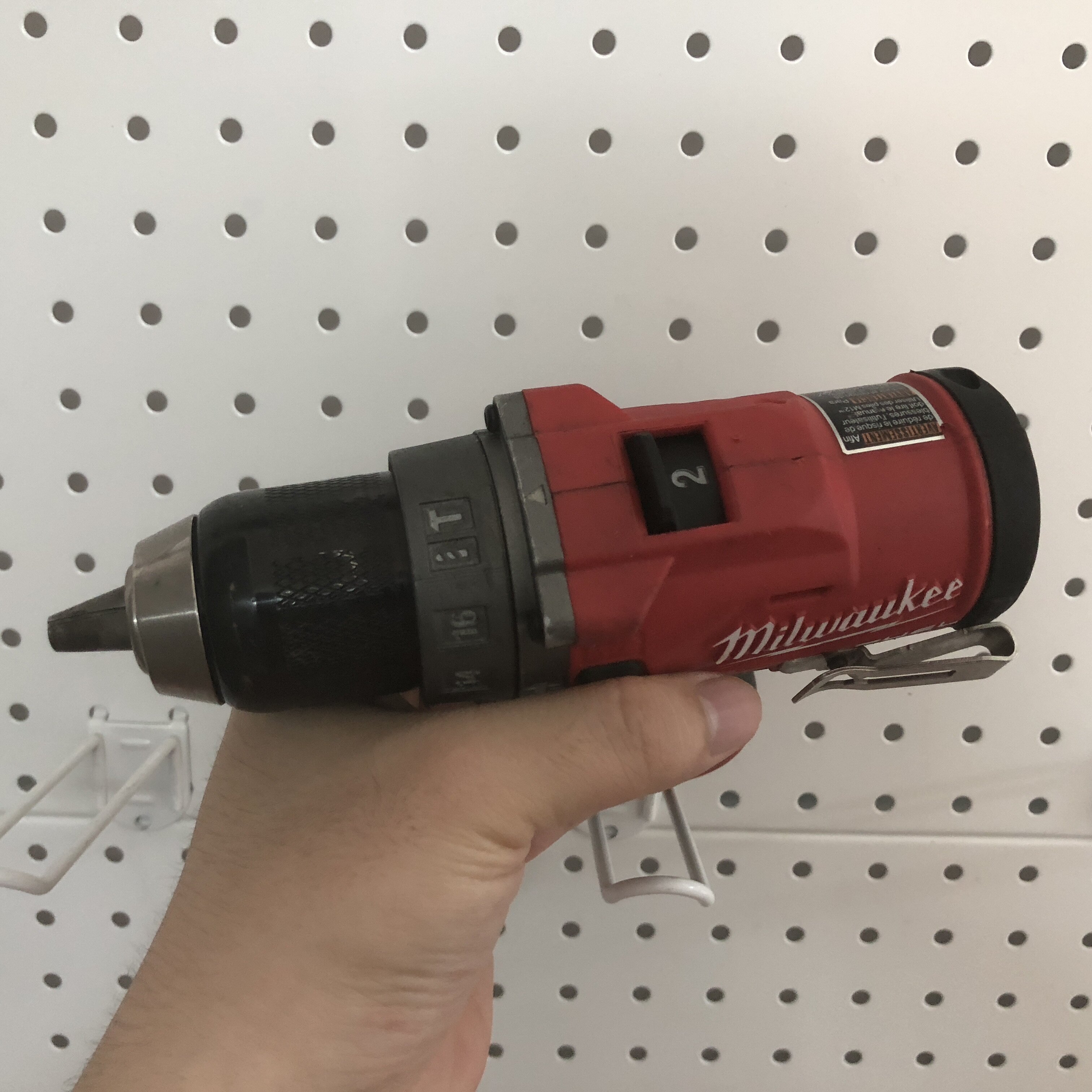 미국은 MILOTECH 12V2504-20 브러시리스 가볍고 컴팩트하며 임팩트 드라이버 전기 드릴 드라이버 전기 배치를 수입했습니다