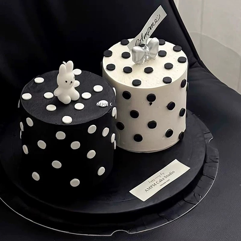 2026网红简约韩系小兔子蜡烛蛋糕装饰插件蝴蝶结蜡烛烘焙甜品装扮