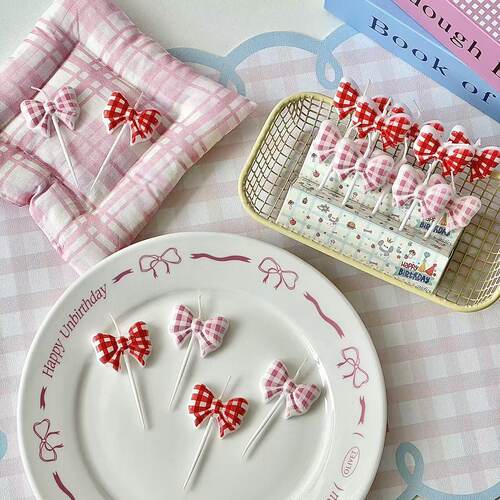 网红韩系蛋糕装饰蝴蝶结格纹蜡烛插件女神女生生日派对甜品装扮