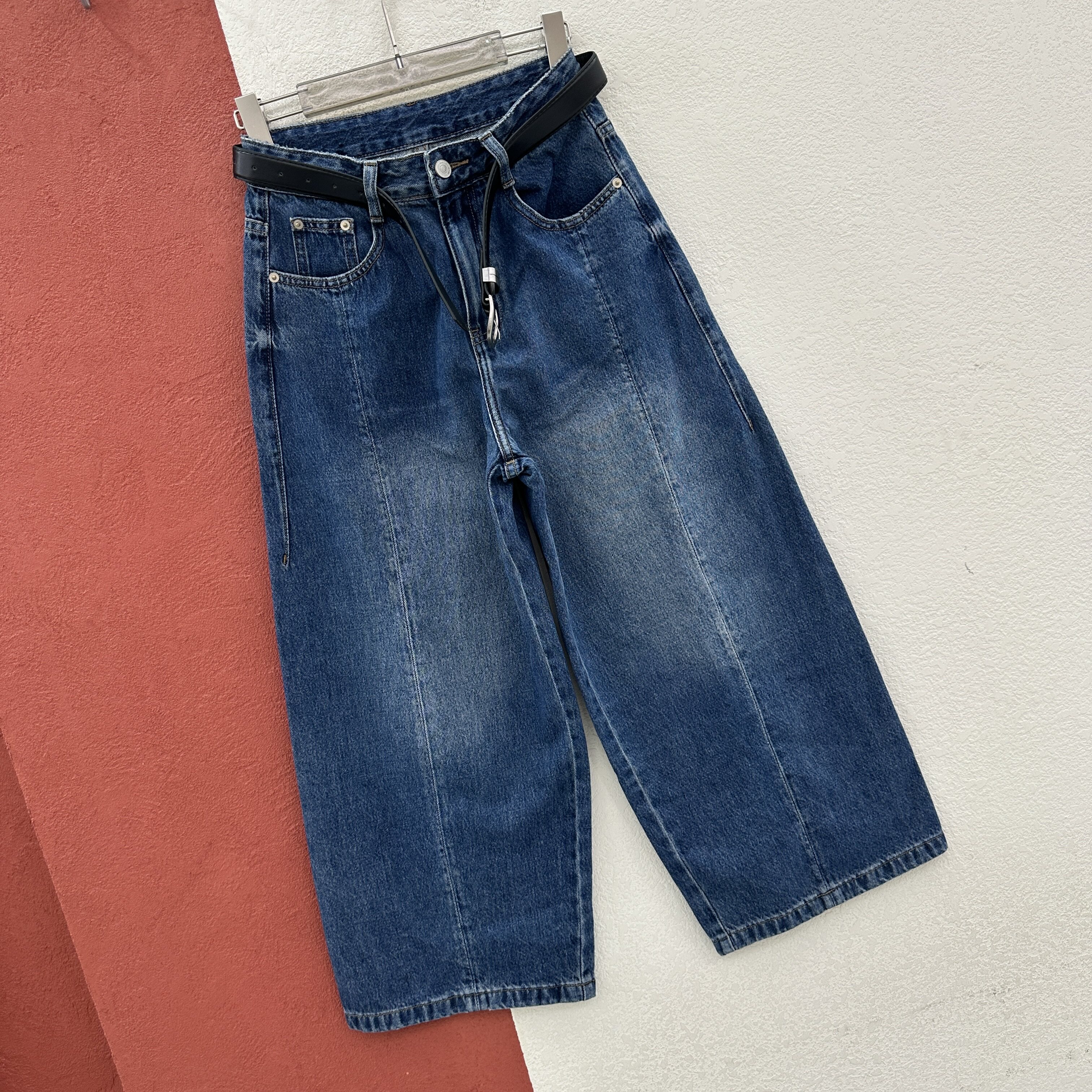 2026春款欧货Q FASHION JEANS酷希莱9619牛仔裤女显瘦九分弯刀裤