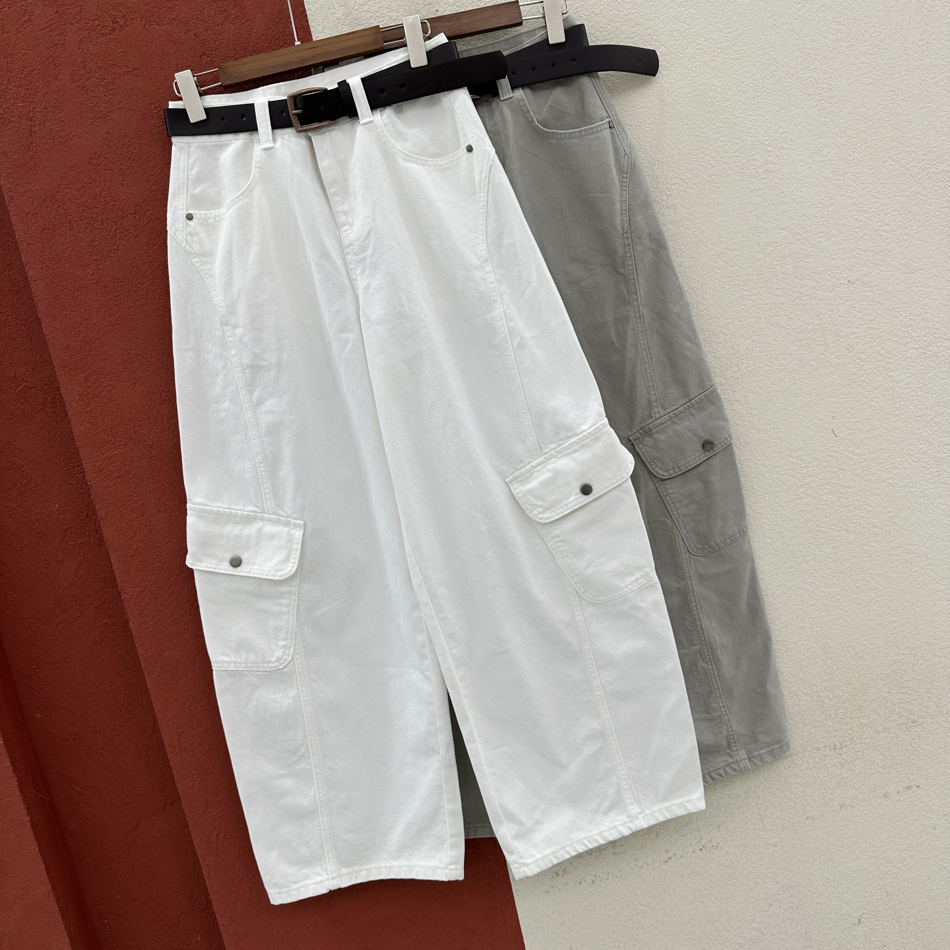 2026春款JEANS港恋68114牛仔工装裤女高腰显瘦大口袋弯刀裤拖地裤