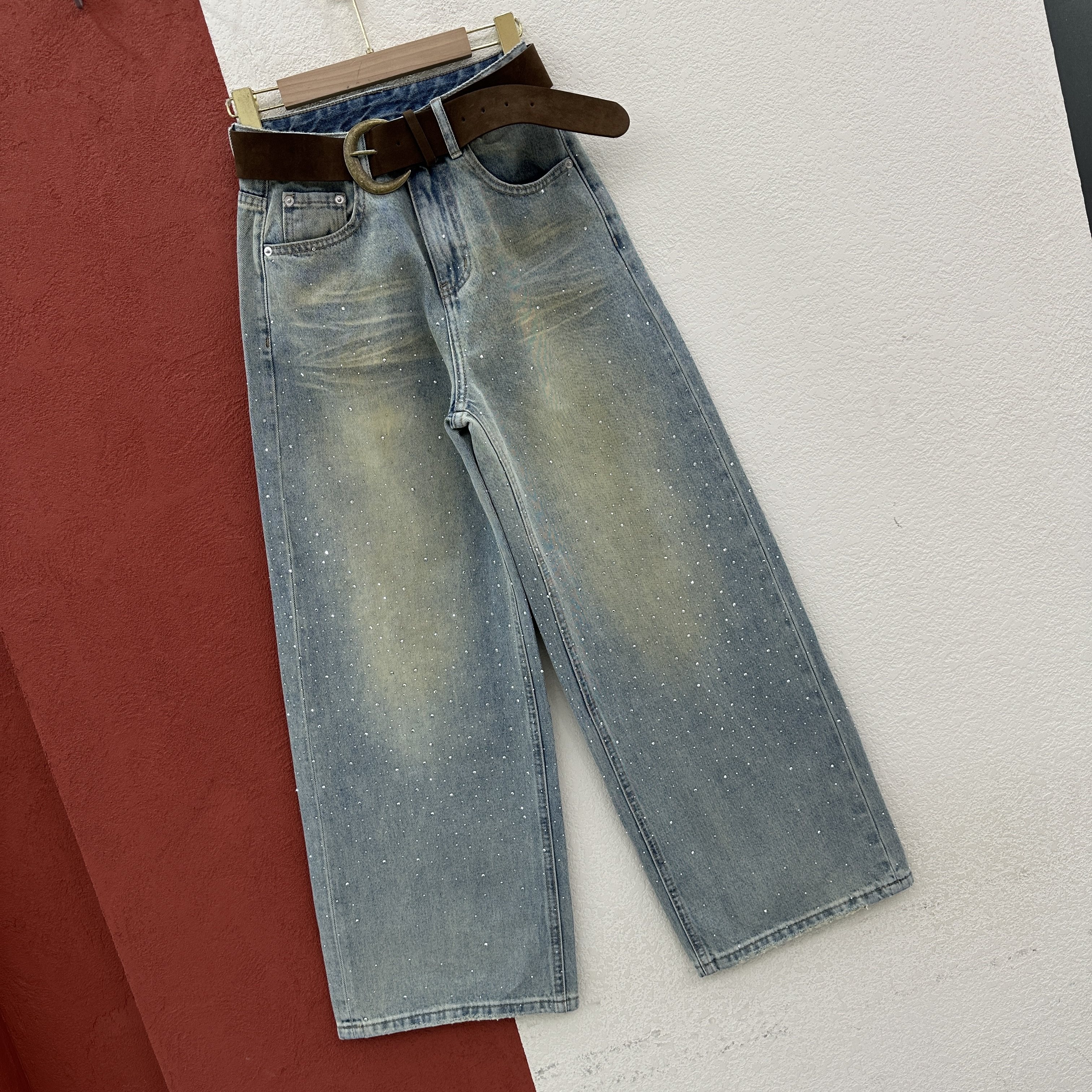 春款JEANS倩小妞佑度19367牛仔裤女高腰显瘦做旧烫钻直筒裤拖地裤