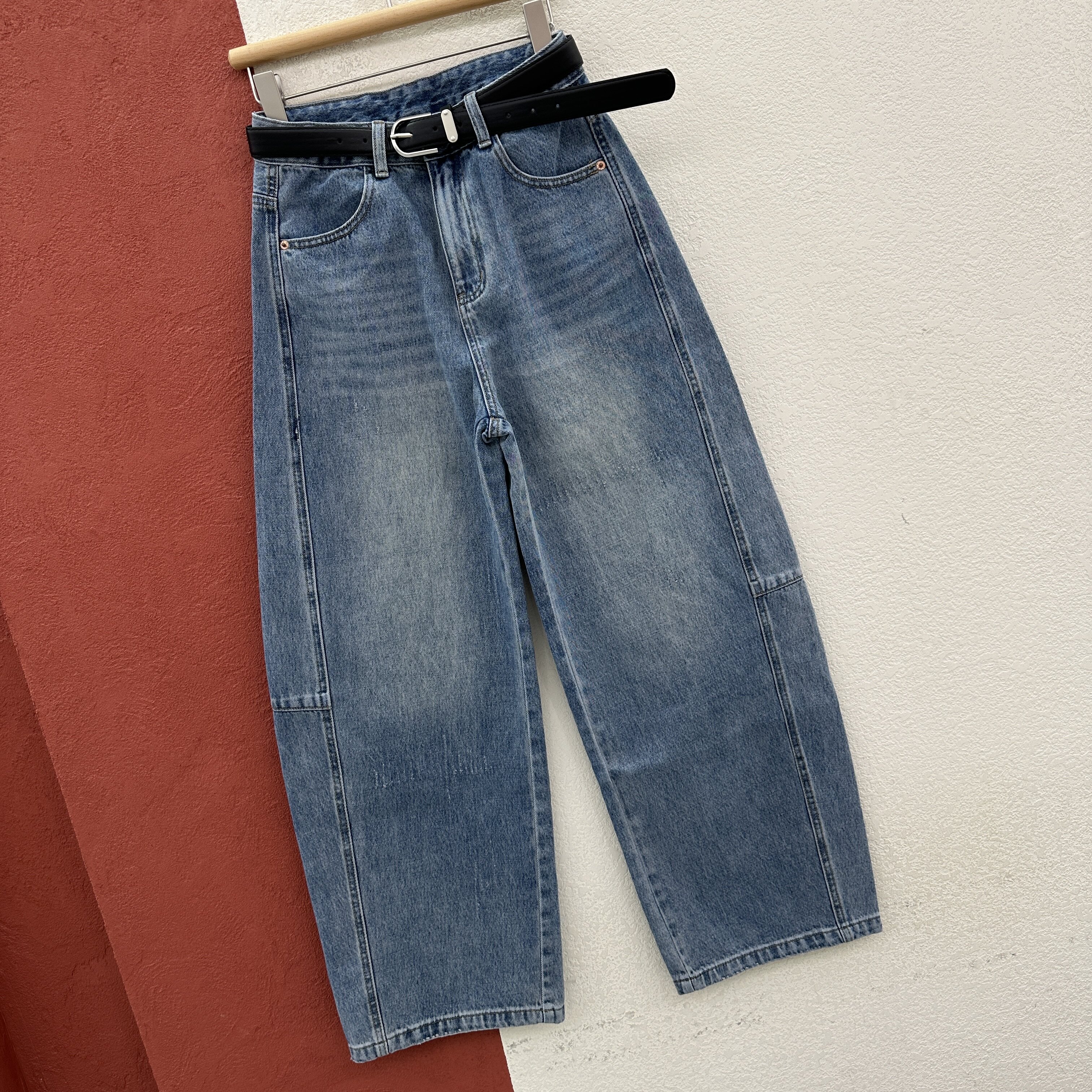 2026春款FASHION JEANS 94465牛仔裤女高腰显瘦V线弯刀裤拖地长裤