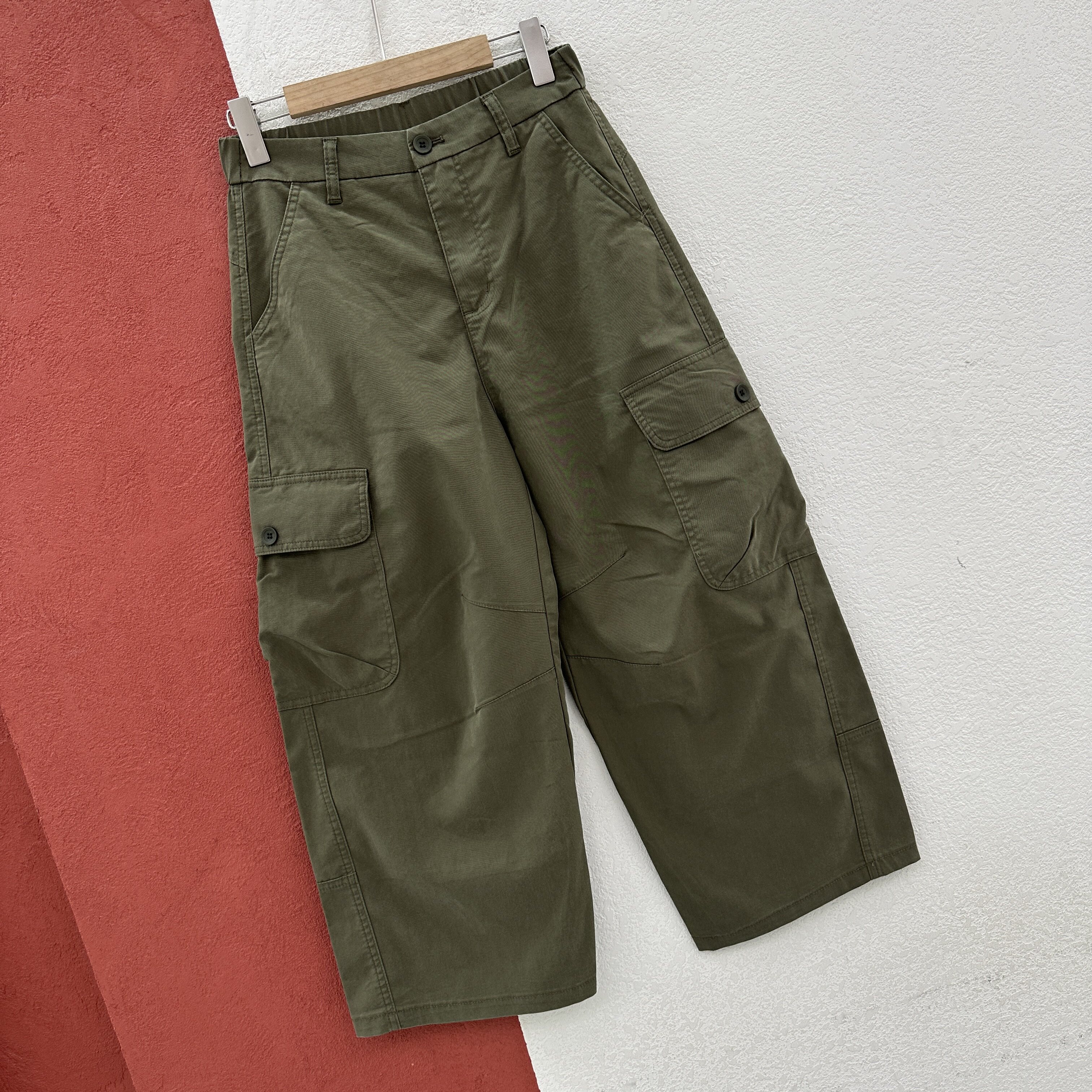 欧货Q FASHION JEANS酷希莱9709军绿色工装裤女夏薄款九分弯刀裤