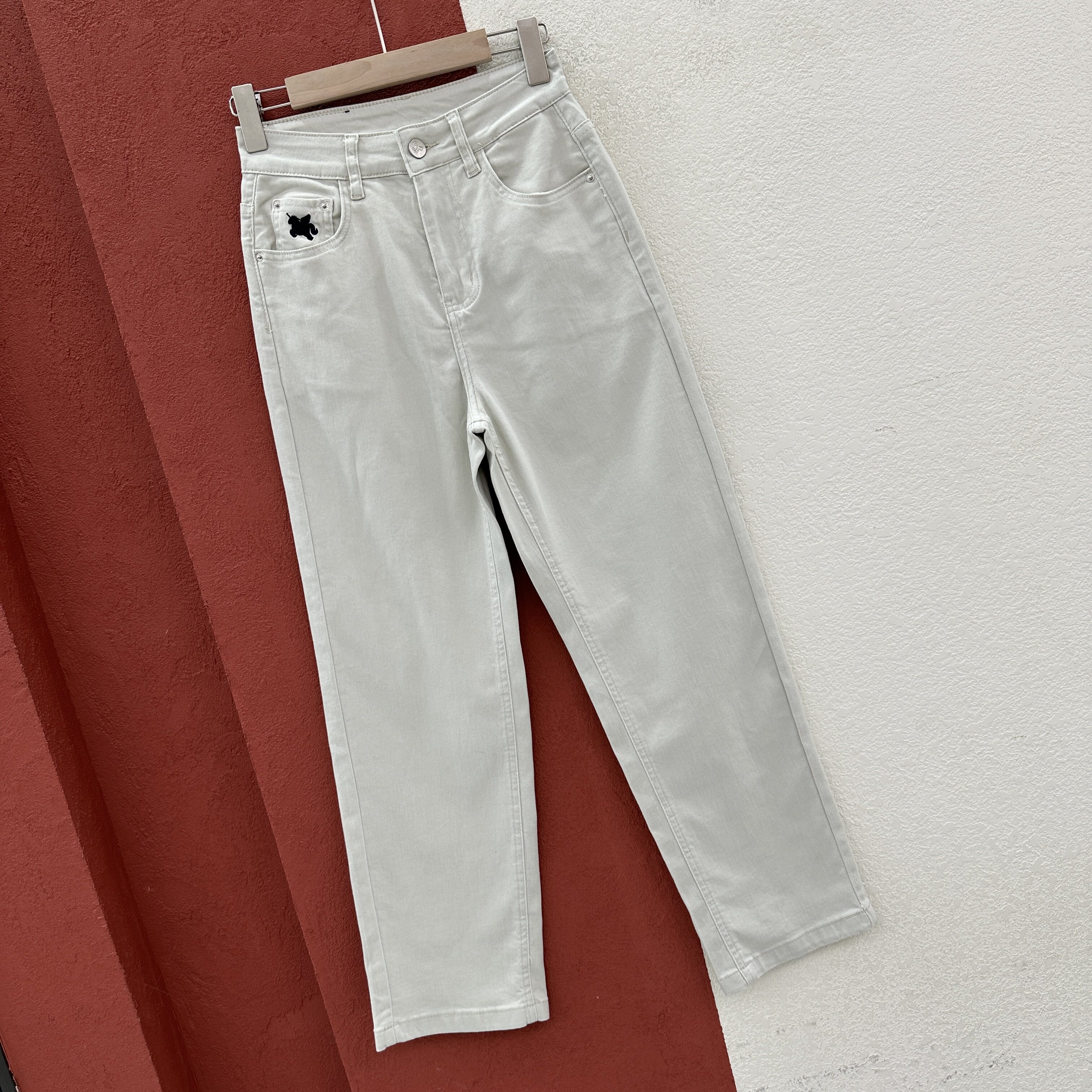 2026春夏欧货JEANS爆犀牛26175刺绣小马九分牛仔裤女烟管裤法棍裤