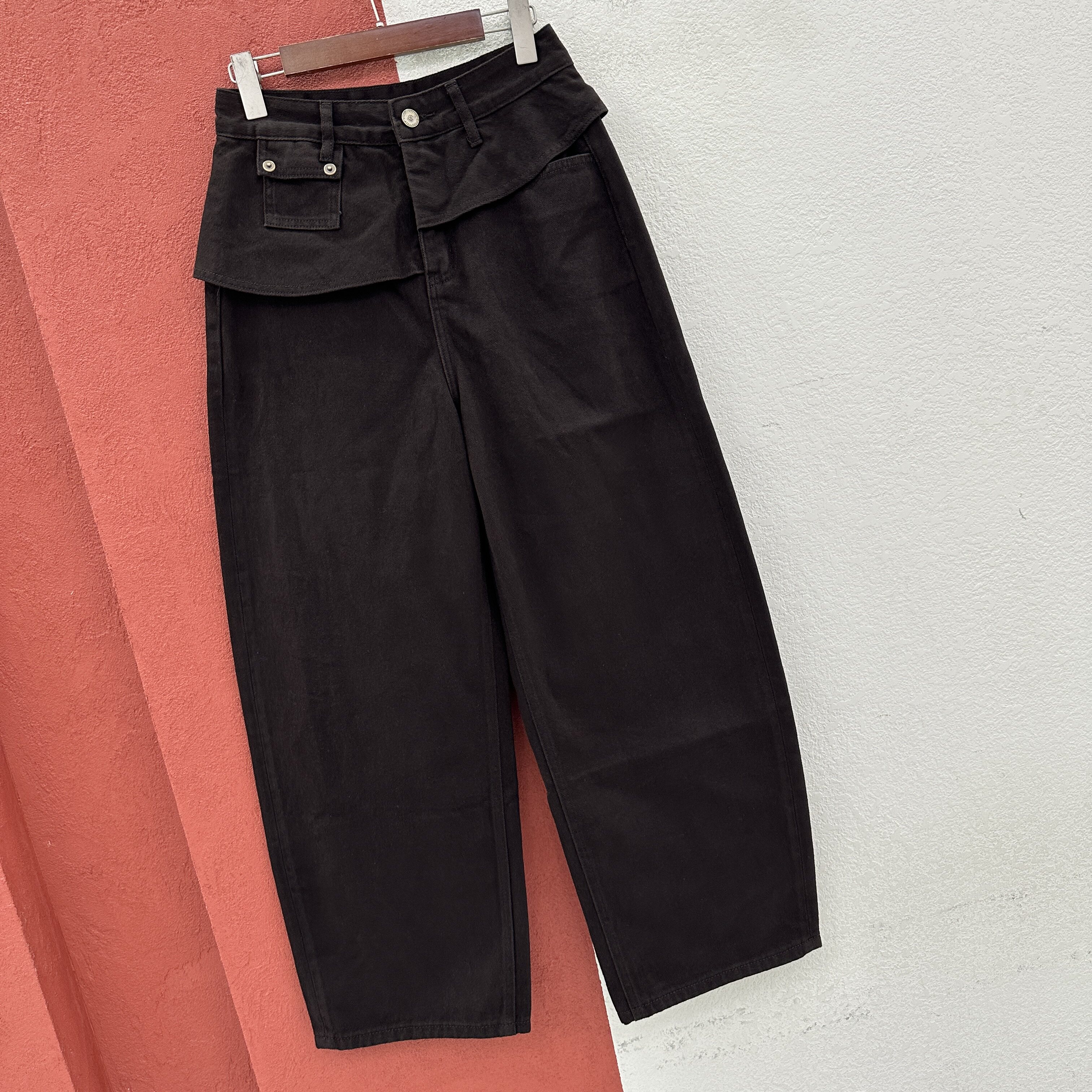 2026秋款JEANS港恋68584牛仔裤女高腰屁帘拼接弯刀裤个性花边长裤