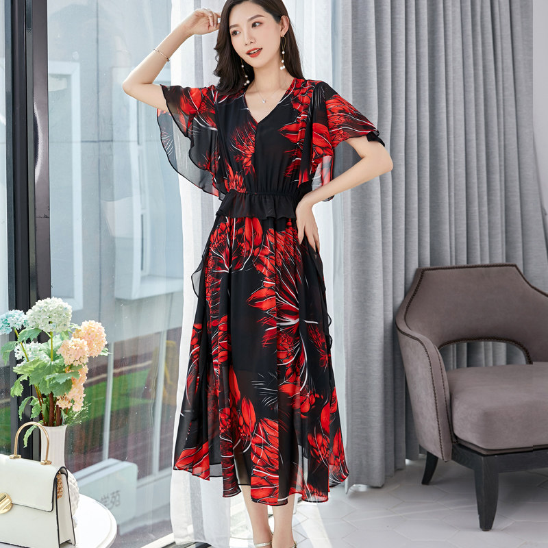 大码洋气显瘦裙子200斤遮肚子连衣裙夏季胖mm长款印花时尚雪纺裙