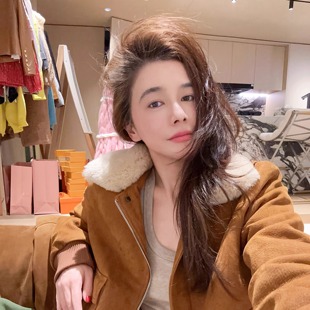 格鲁吉亚 鹅绒服100羊反绒羊毛领飞行员夹克 CAN