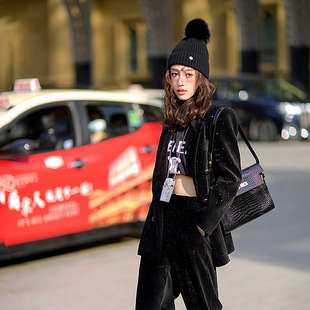 CAN高密金丝绒西服外套纯手工烫钻西装 套装