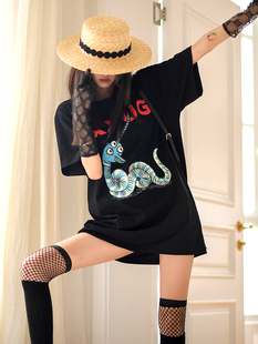 短袖 CAN夏季 街头卡通印花黑色上衣休闲中长款 时尚 T恤女 新款