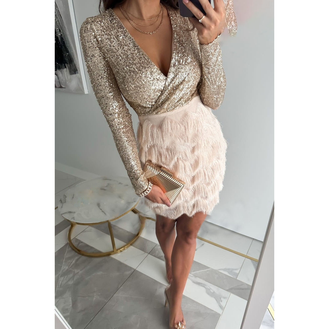 V领长袖亮片连衣裙短款性感时尚夜店约会穿搭聚会 Evening Dress