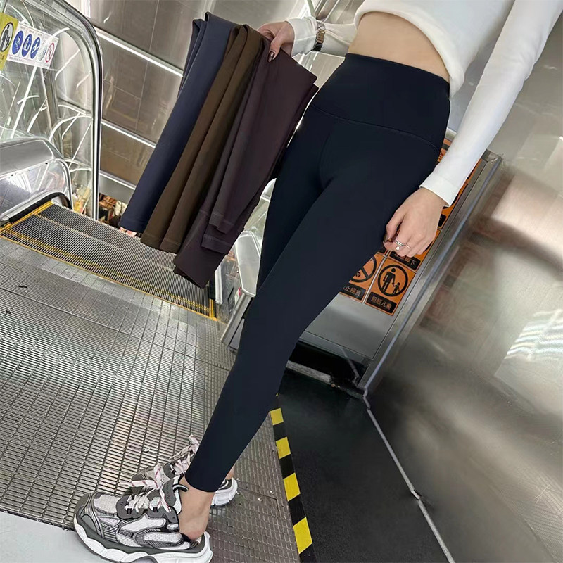 吾馨新款加绒加厚外穿鲨鱼裤