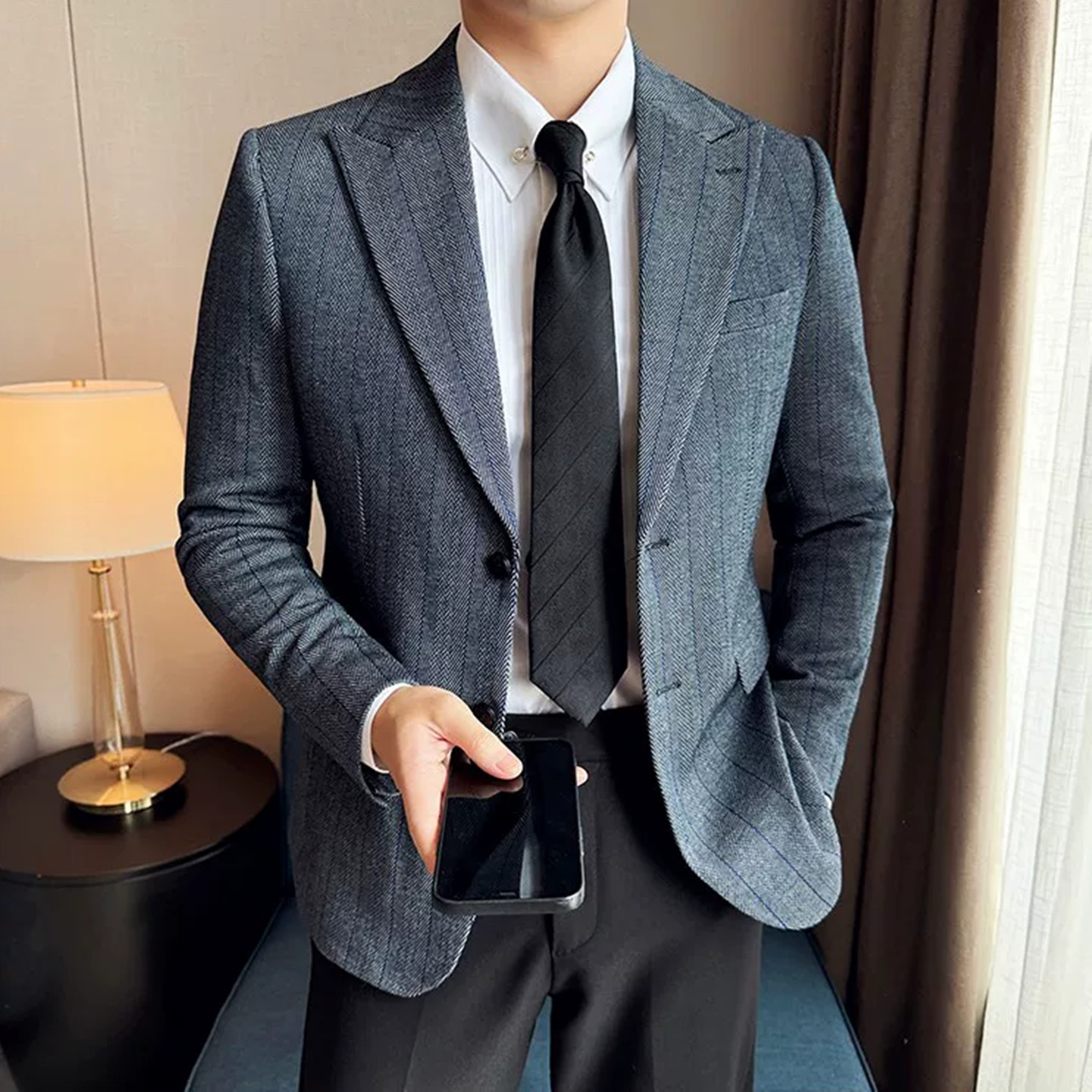 高级感痞帅条纹男士西装外套秋季新款韩版修身商务通勤百搭小西装