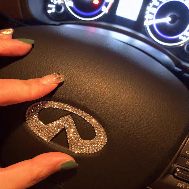 适用车贴英菲尼迪方向盘