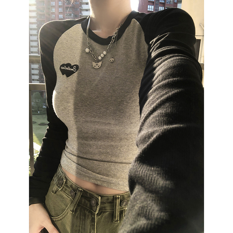 长袖t恤美式设计感大码女修身