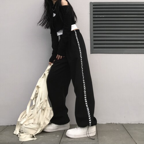 设计感小众高腰阔腿裤女百搭高腰