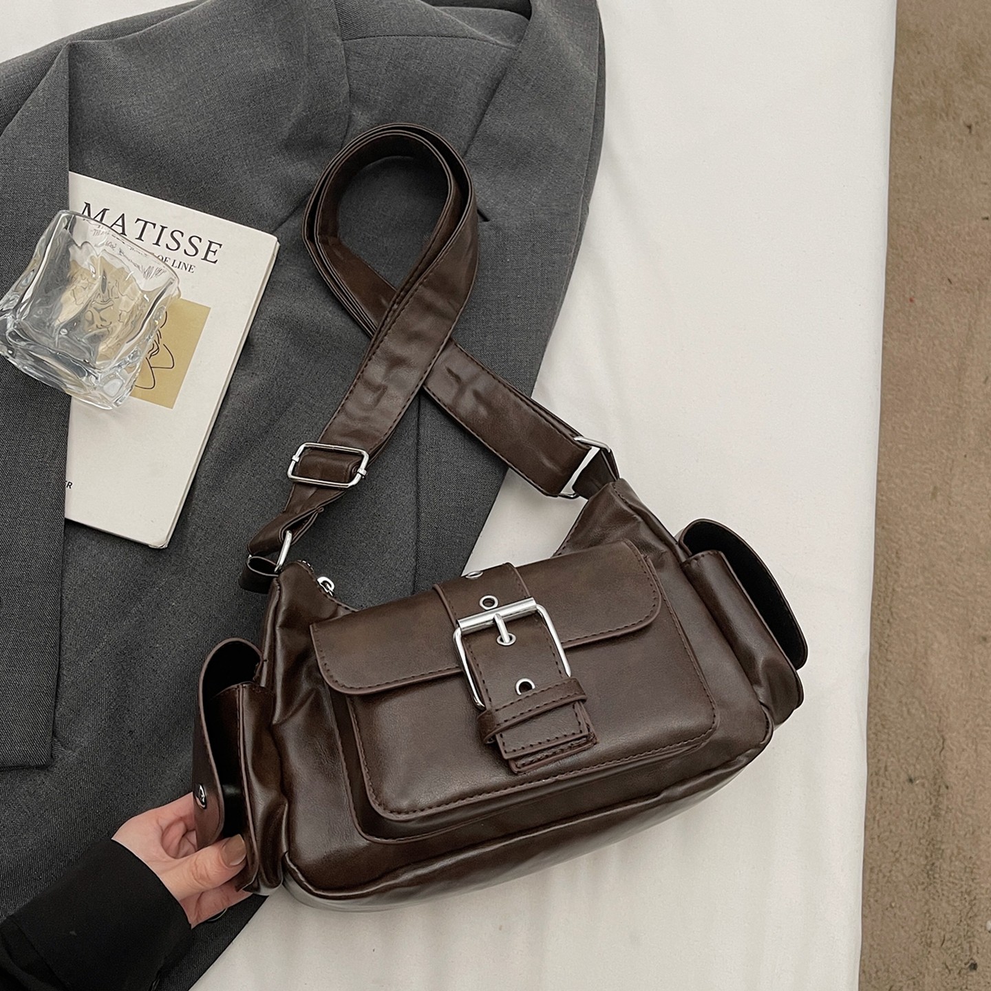 复古美拉德小众多口袋斜挎包2026新款潮百搭单肩包上班通勤包女款,箱包皮具/热销女包/男包,通用款女包,淘宝优惠券,粉丝福利购,淘宝优惠卷