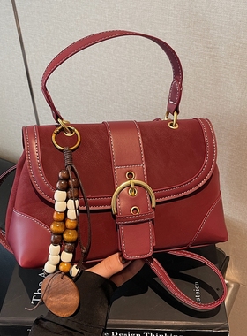 高级感红色包包皮带装饰手拎斜挎包2025新款潮百搭时尚小方包女款