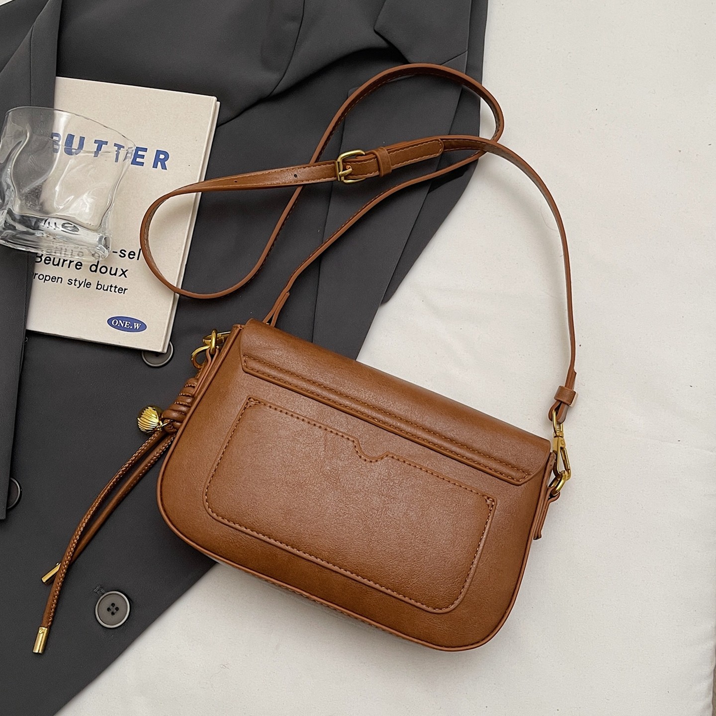 【背部有贴袋】棕色质感小包包斜挎包2026新款潮百搭复古小方包,箱包皮具/热销女包/男包,小方包,淘宝优惠券,粉丝福利购,淘宝优惠卷