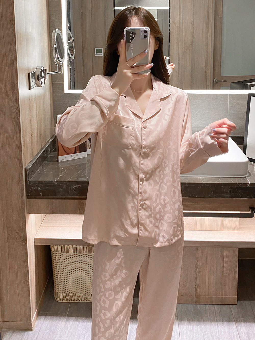 真丝睡衣套装女粉色豹纹