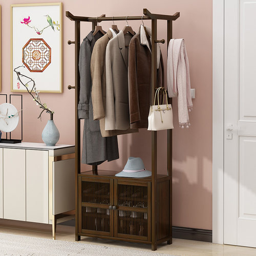 客厅门口实木简约现代风挂衣架