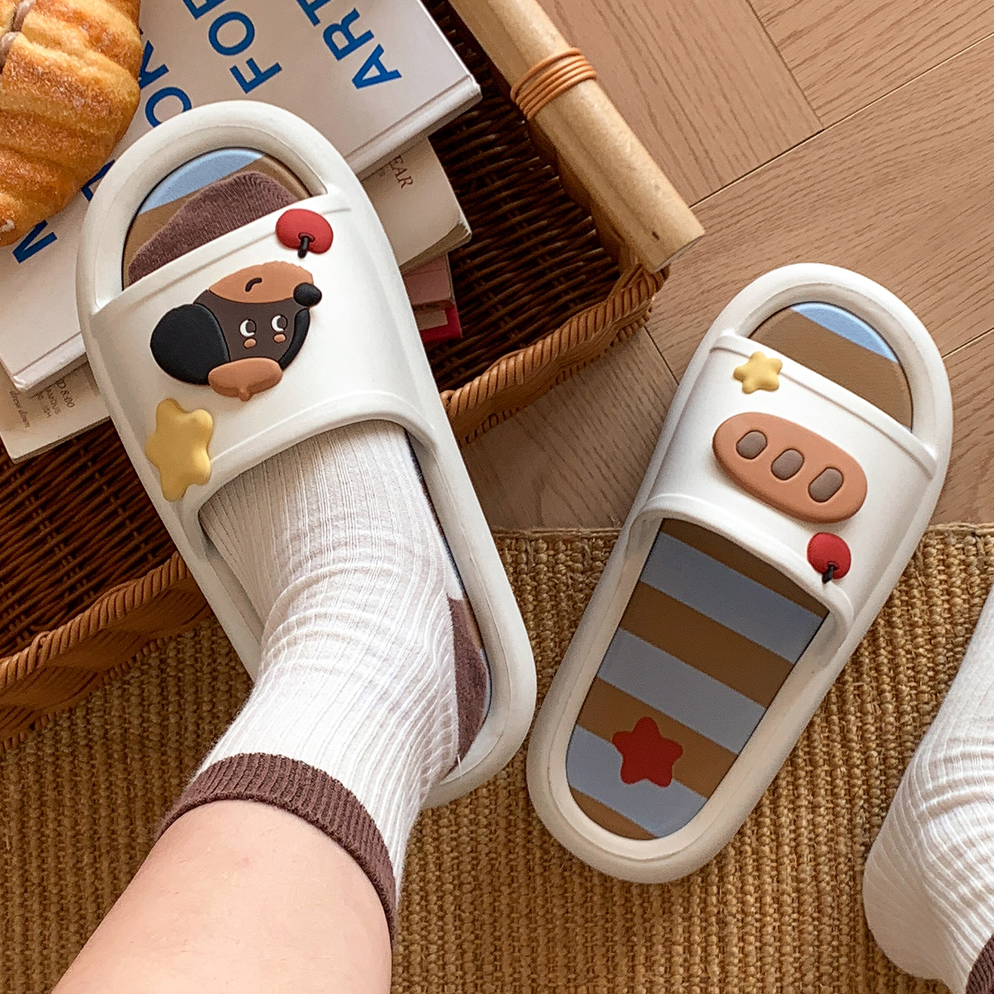 利达妮可爱拖鞋女款2026新款夏季室内家居卡通防滑洗澡情侣凉拖鞋