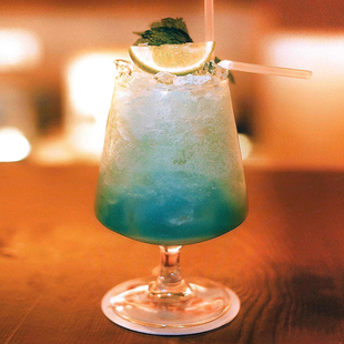 ins风菱形矮脚玻璃杯饮品杯高颜值鸡尾酒杯冷咖啡杯苏打气泡水杯