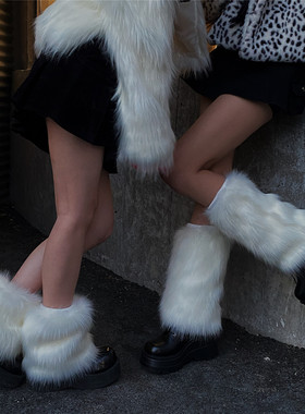 LET ME SEE 辣妹毛绒袜套jk原宿仿皮草纯白色护腿套堆堆