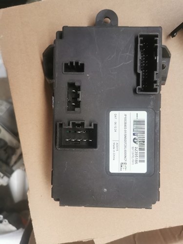 适配于S60S90XC60XC90xc40V60V90雷神款座椅模块座椅电脑