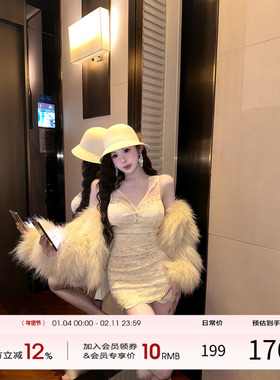 项天鹅er 蕾丝吊带连衣裙女2025冬季新款名媛包臀裙气质抹胸裙子