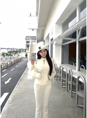 项天鹅er 短款羽绒服女2025冬季新款针织拼接收腰上衣轻薄外套