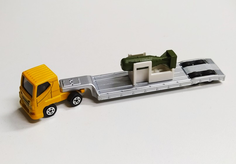 科教模型玩具小男孩广岛核弹原子弹运输卡车迷你摆件定制合金属