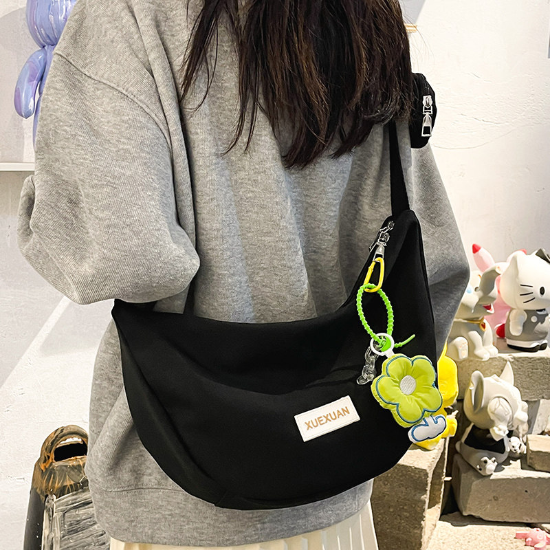 日系百搭帆布包包女2024新款学生大容量单肩斜挎包流行爆款饺子包,箱包皮具/热销女包/男包,时尚帆布包,淘宝优惠券,粉丝福利购,淘宝优惠卷