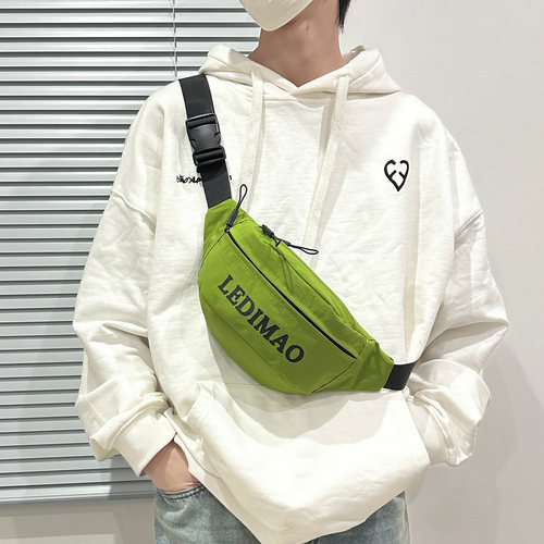 古俊潮牌绿色百搭斜挎胸包