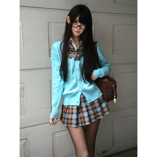 学院风穿搭针织衫绿色开衫外套叠穿基础款长袖衬衫百搭秋刀鱼格裙