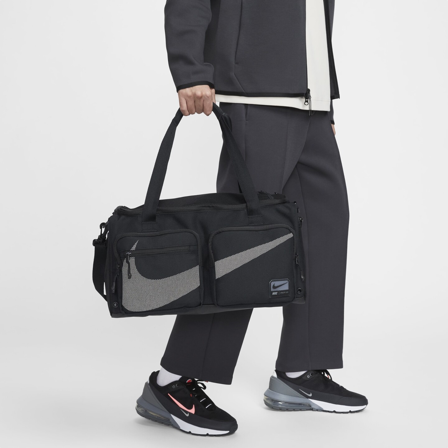 NIKE耐克新款时尚运动包单肩包户外旅行健身大容量包 HF0654-010