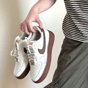 1空军一号 Force Air 122 运动休闲低帮板鞋 IM3378 米白 耐克Nike