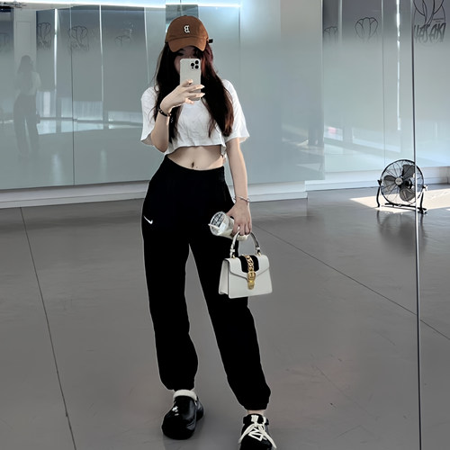 Nike耐克女子加绒长裤BV4090