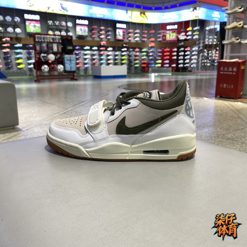 AIRJORDAN男子低帮篮球鞋