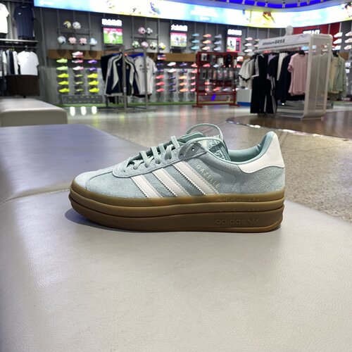 阿迪达斯三叶草GAZELLEBOLD板鞋
